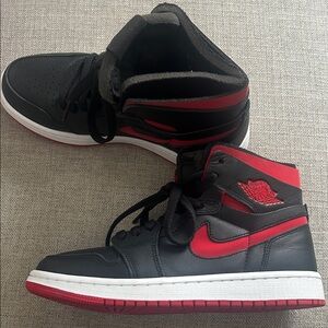 Nike Air Jordan 1 ZOOM AIR Black and Red High-Top Sneakers - Classic Court Style